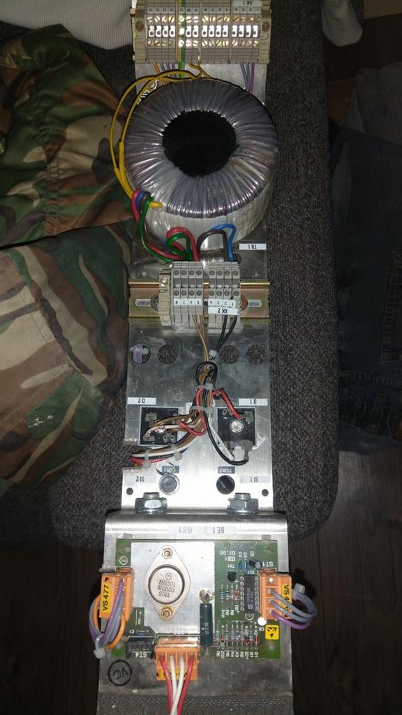 Rinkerntrafo 2 keer 32 volt 6 ampère, Ophalen of Verzenden