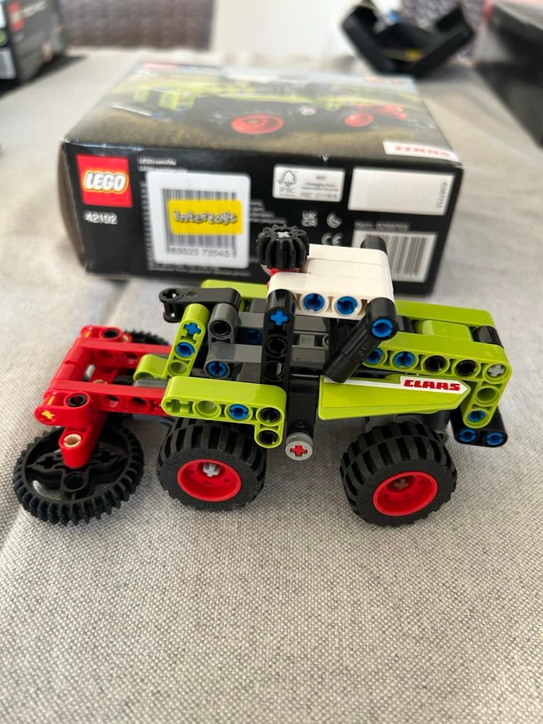 Lego Technic 42102, Kinderen en Baby's, Speelgoed | Duplo en Lego, Zo goed als nieuw, Lego, Complete set, Ophalen of Verzenden