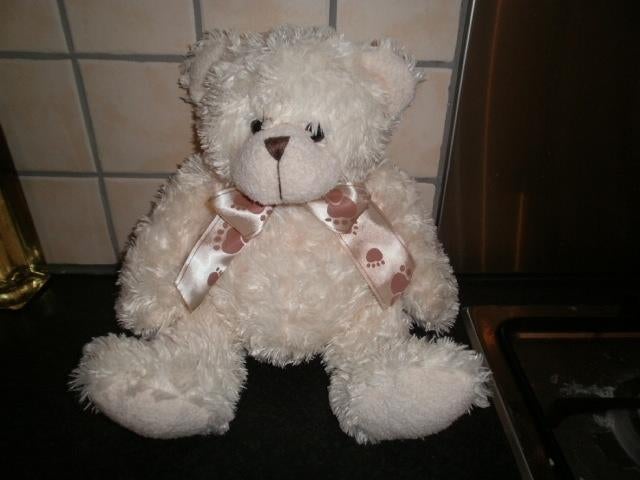 Witte crème beer met strik soft cuddles blavney 40 cm, Ophalen of Verzenden, Zo goed als nieuw, Beer