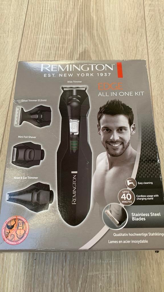 Renington set all in one baardtrimmer scheerapperaat NIEUW, Ophalen of Verzenden, Nieuw, Gehele gezicht, Overige typen