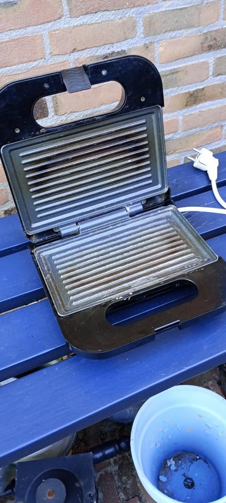 Tomado contactgrill, Ophalen