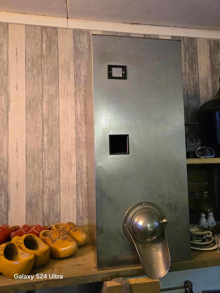 Koffie Dispenser antieke, Ophalen