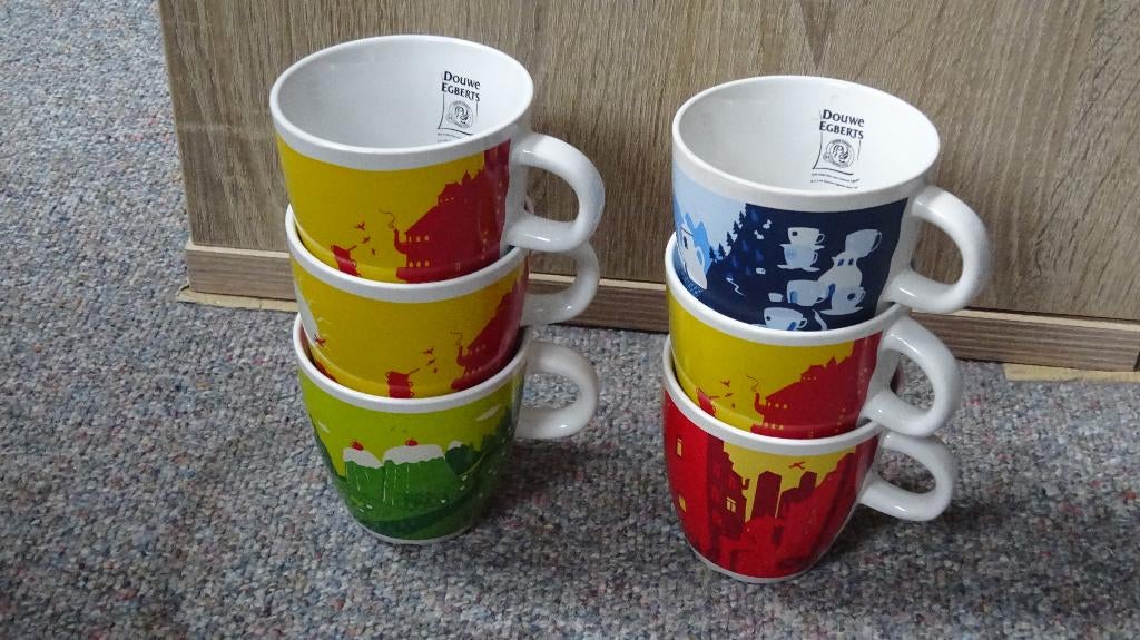 6 Koffiekopjes Van Douwe Egberts Van Aardewerk., Ophalen of Verzenden, Zo goed als nieuw, Overige stijlen, Kop(pen) en/of Schotel(s)