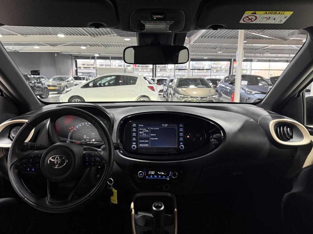Toyota Aygo X 1.0 VVT-i MT Pulse | Dealer onderhouden | NL-A, Stof, Gebruikt, Bruin, 4 stoelen