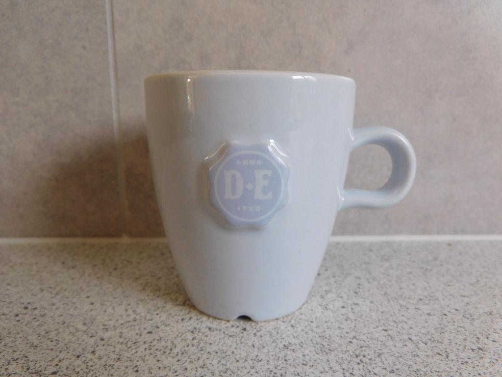 Senseo Mok Licht Blauw Zegel Mosa Douwe Egberts, Ophalen of Verzenden, Zo goed als nieuw, Overige stijlen, Kop(pen) en/of Schotel(s)