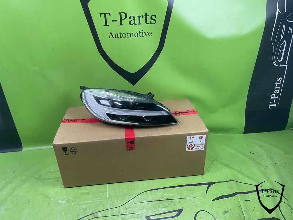 volvo V40 rechts koplamp 32228484, Auto-onderdelen, Verlichting, Info@fabrikant.eu, Ophalen of Verzenden, Volvo, Fabrikantstraat 1
1000 AA  Amsterdam