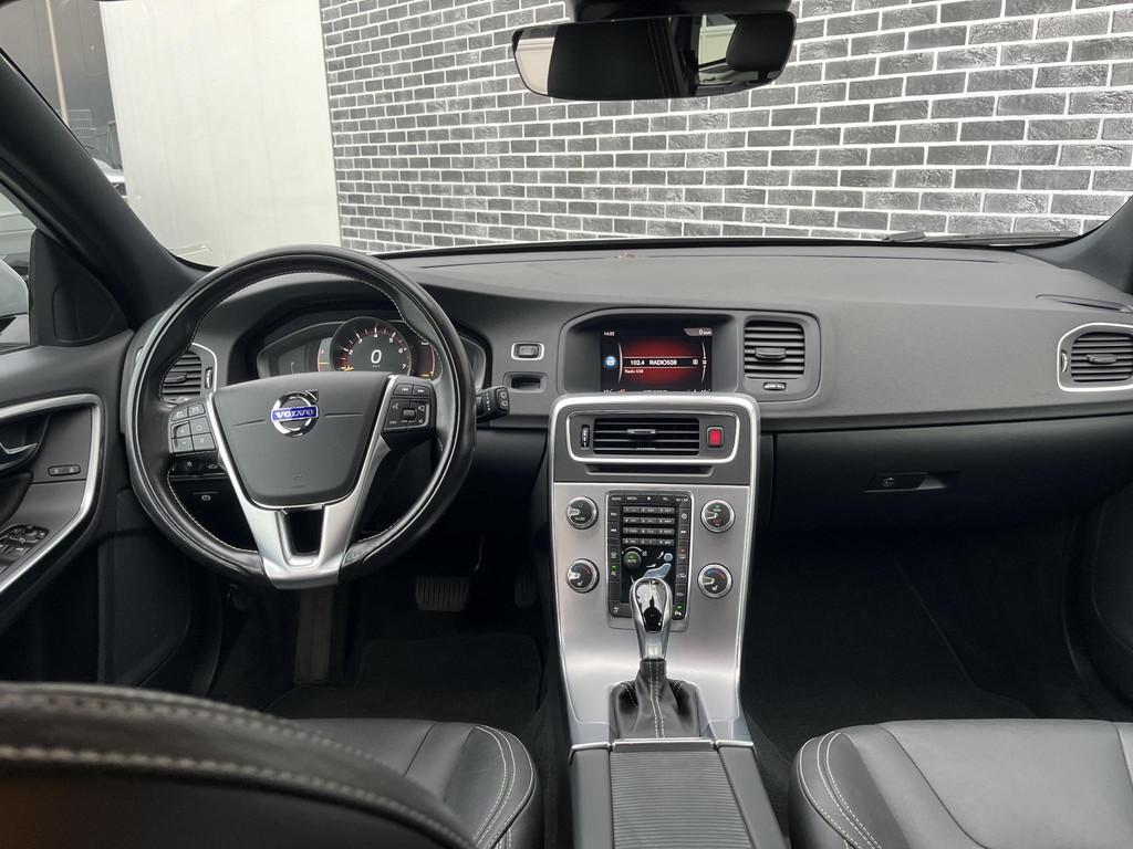 Volvo V60 1.5 T3 Polar+ Dynamic | Automaat | Bi-xenon koplam, Auto's, Volvo, 12 maanden, 4 cilinders, 152 pk, Startonderbreker