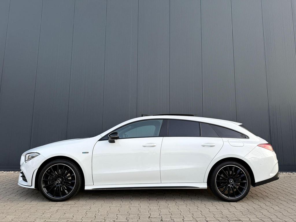 Mercedes-Benz CLA-klasse Shooting Brake 250 e AMG line pano, Auto's, CLA, Stof, Gebruikt, Euro 6