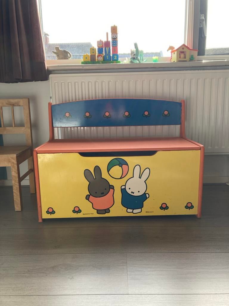 Houten Nijntje bankje met opbergruimte, Ophalen, Gebruikt, Stoel