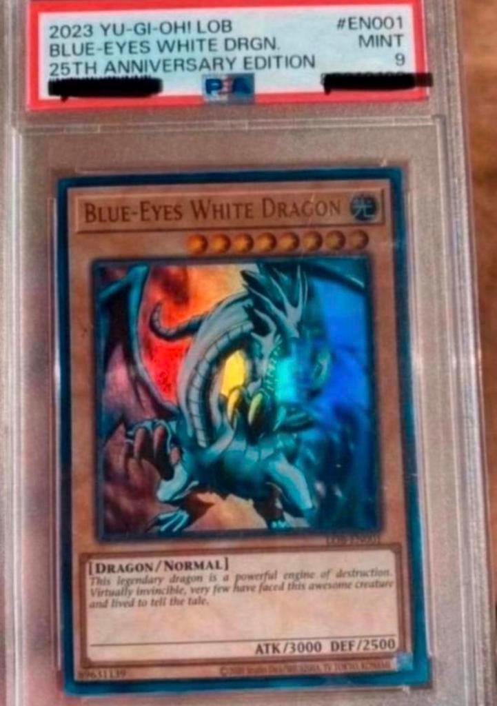 Yu-Gi-Oh! Blue Eyes White Dragon LOB PSA 9 Mint !, Hobby en Vrije tijd, Verzamelkaartspellen | Yu-gi-Oh!, Ophalen of Verzenden