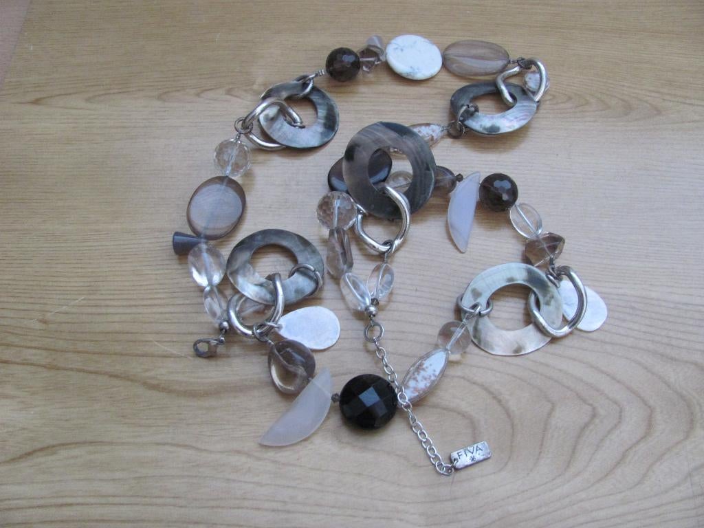 FI-VA sieraden, halskettingen., Ophalen of Verzenden, Gebruikt, Overige kleuren, Overige materialen