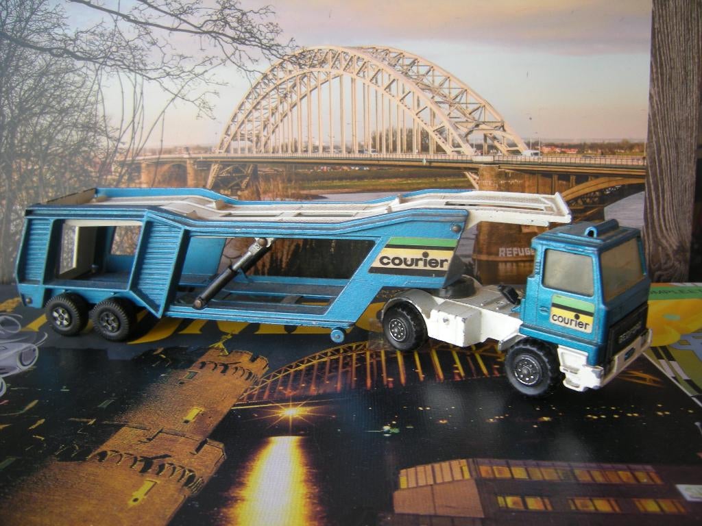 matchbox 1979/1980  bedfprd t.m vrachtwagen autotransport, Ophalen of Verzenden, Gebruikt, Bus of Vrachtwagen