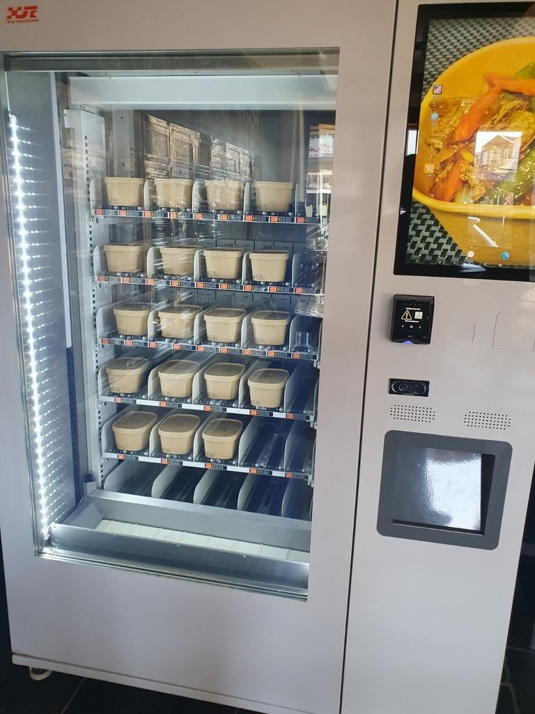 Vending machine met Liftfunctie & Koeling/Vriezer, Ophalen