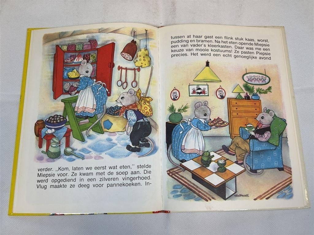 Kuikeltje Kukeltje [1970] — Vintage Hema Prentenboek, Ophalen of Verzenden, Gelezen