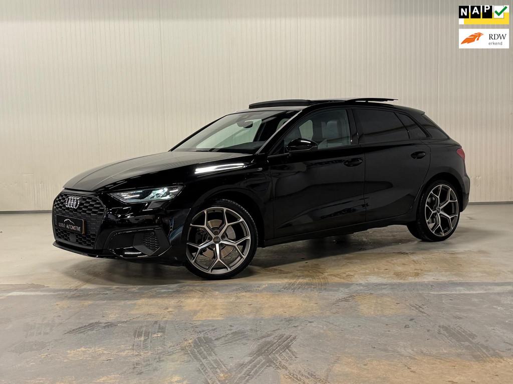 Audi A3 Sportback 40 TFSI e Edition | PANO | S-LINE | KUIPST, Auto's, Audi, Euro 6, 4 cilinders, Zwart, Hybride Elektrisch/Benzine