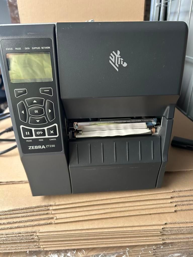 Zebra  ZT 230.   Label Printer. Met labels), Computers en Software, Labelprinters, Ophalen, Nieuw