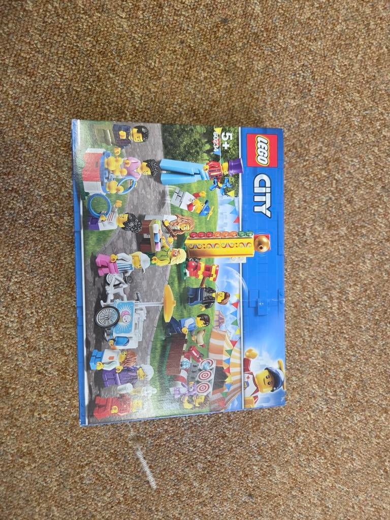 Lego City 60234 Personenpakket Kermis, Ophalen of Verzenden, Nieuw, Complete set, Lego