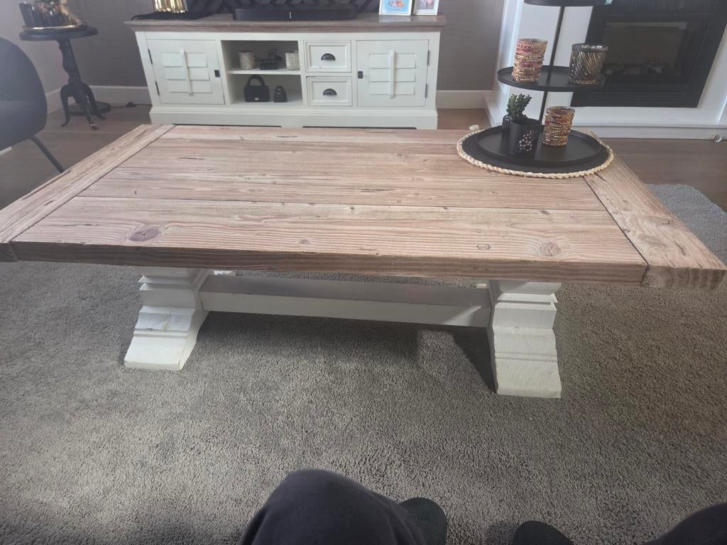 Mooie salon tafel en eetafel, Ophalen