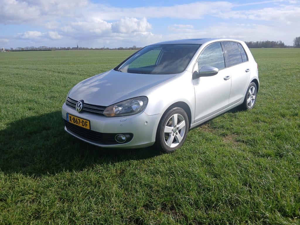80.000 KM!! Volkswagen Golf 1.2 TSI 77KW 2010 Grijs 5 deurs, Voorwielaandrijving, Stof, Zwart, 4 cilinders