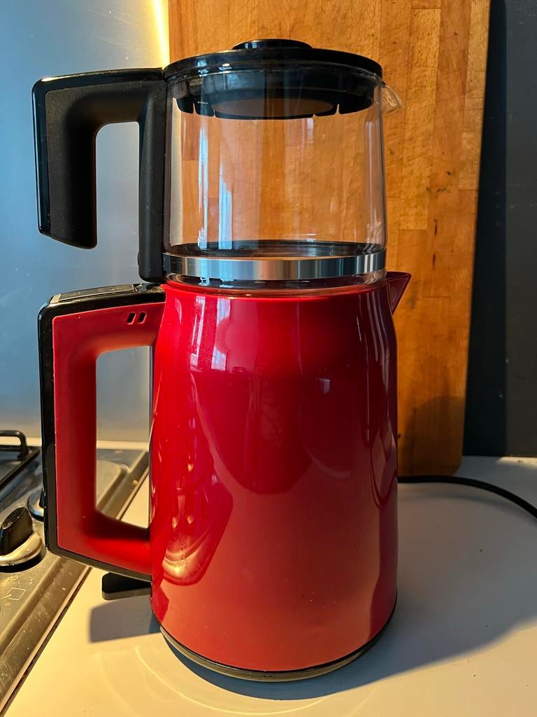 Arçelik theemachine / waterkoker, 1 tot 2 liter, Ophalen, Gebruikt