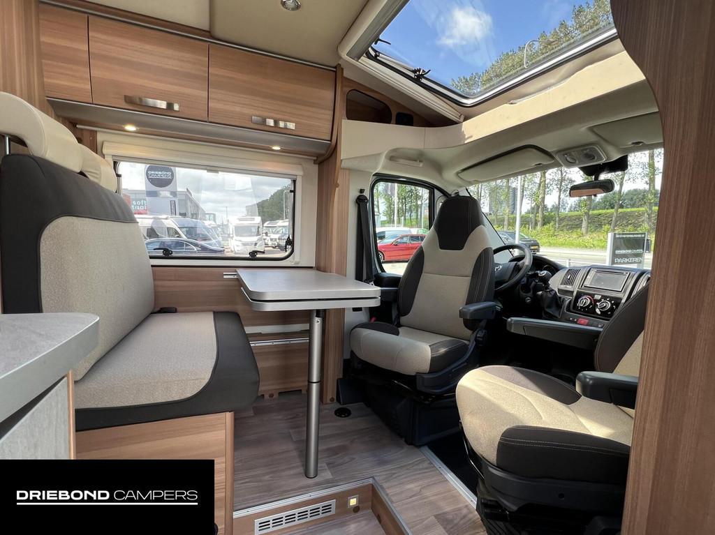 Weinsberg 600 MEG CaraCompact Enkele Bedden Luifel 2X Airco, Weinsberg, Airbags, Bedrijf, 6 tot 7 meter