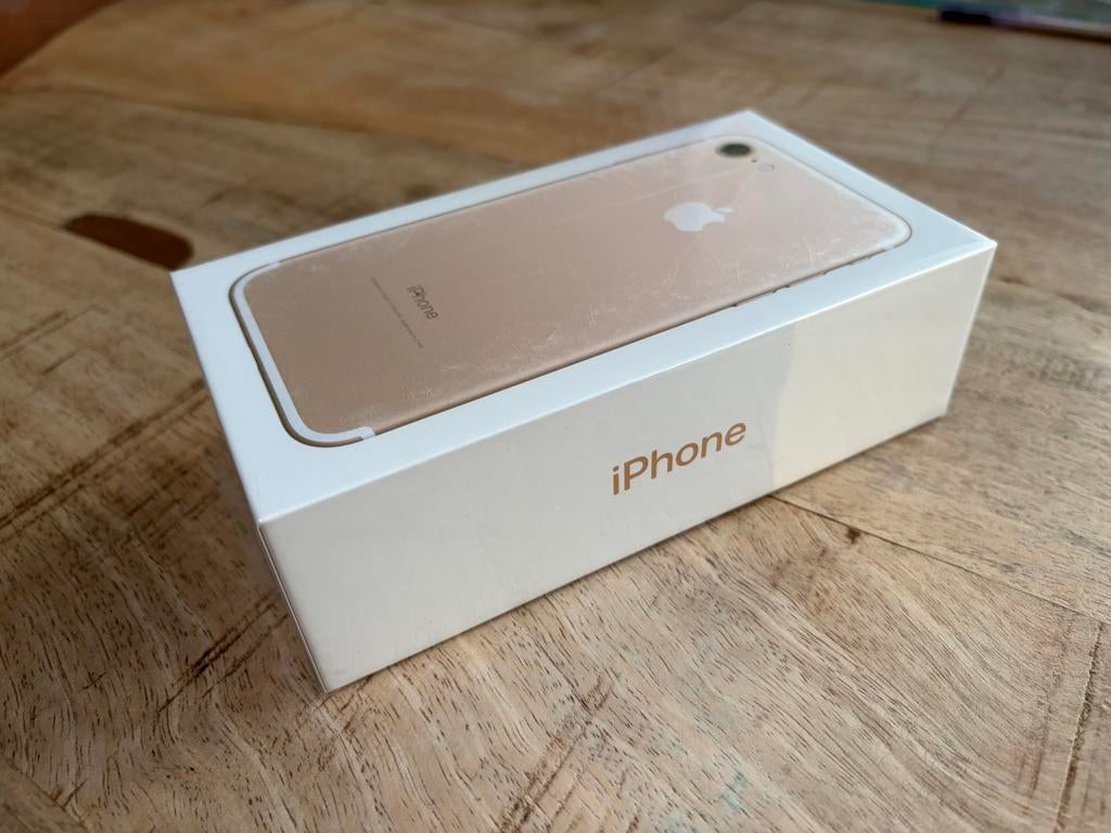 iPhone 7 32GB gold Nieuw in seal! Nooit open gemaakt, 32 GB, Nieuw, Ophalen of Verzenden, Zonder simlock