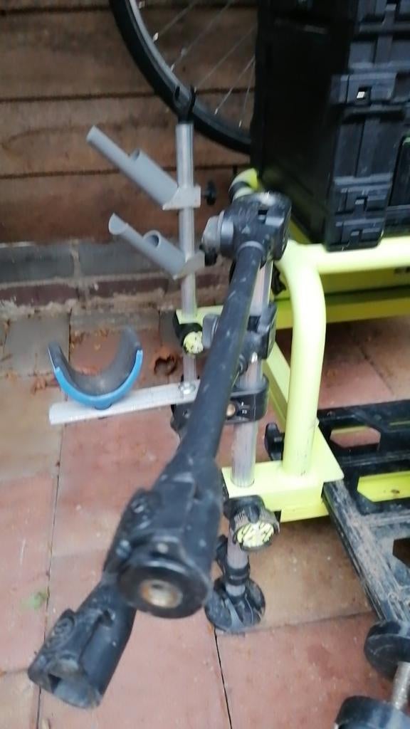 Viskist matrix 25mm zo goed als nieuw, Watersport en Boten, Ophalen