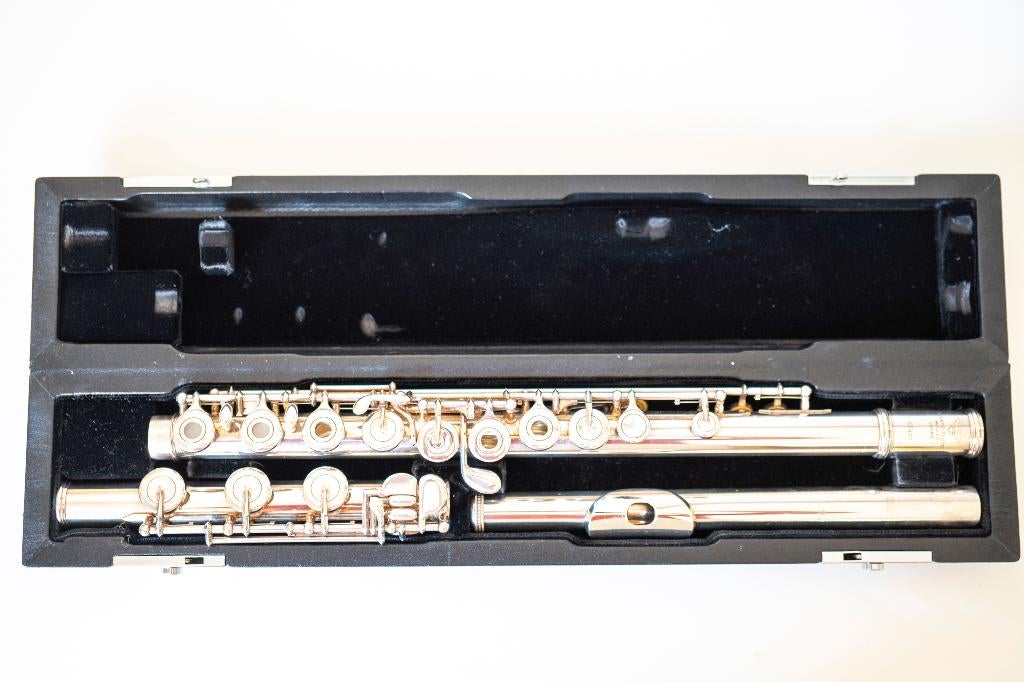 Dwarsfluit Sankyo volledig zilver b-voet, Ophalen, Gebruikt, Dwarsfluit, Met koffer of tas