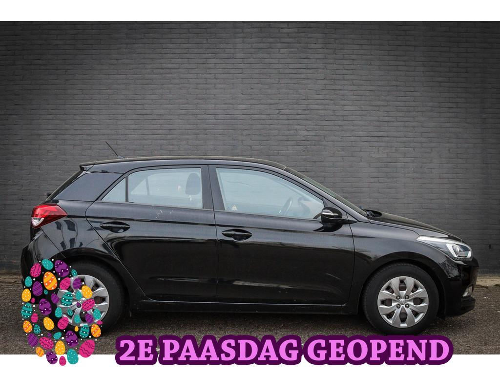 Hyundai i20 1.2 HP i-Motion Comfort van 10.950 NU 9.950,-, 83 pk, 4 cilinders, Zwart, Origineel Nederlands
