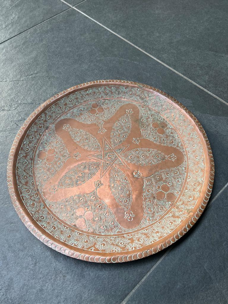 Marokkaanse koper schaal oosters wanddecoratie 34,5 cm, Huis en Inrichting, Overige materialen, Verburgt Vintage, Schaal, Rond
