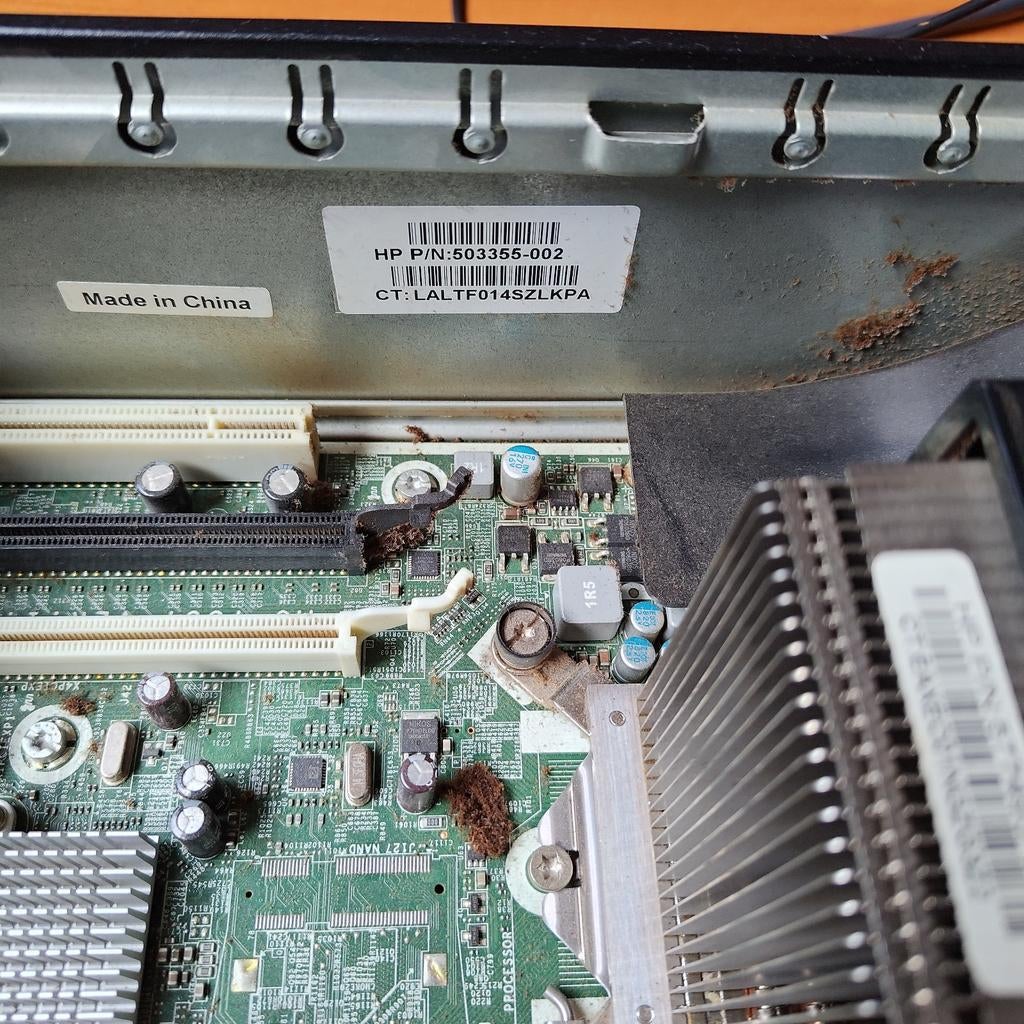HP Desktop PC - in prima staat met Linux geïnstalleerd, Computers en Software, Onbekend, Gebruikt, HDD, 8 GB