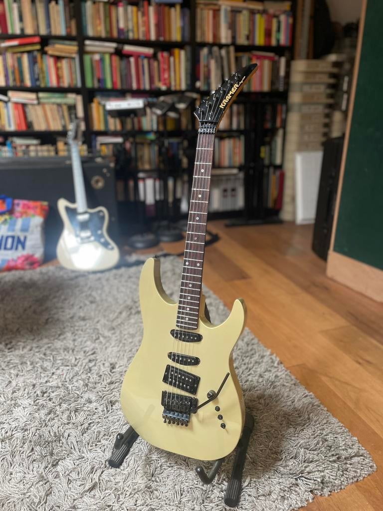 Kramer Pacer Custom I (1986–1987) – Champagne USA classic, Muziek en Instrumenten, Snaarinstrumenten | Gitaren | Elektrisch, Ophalen