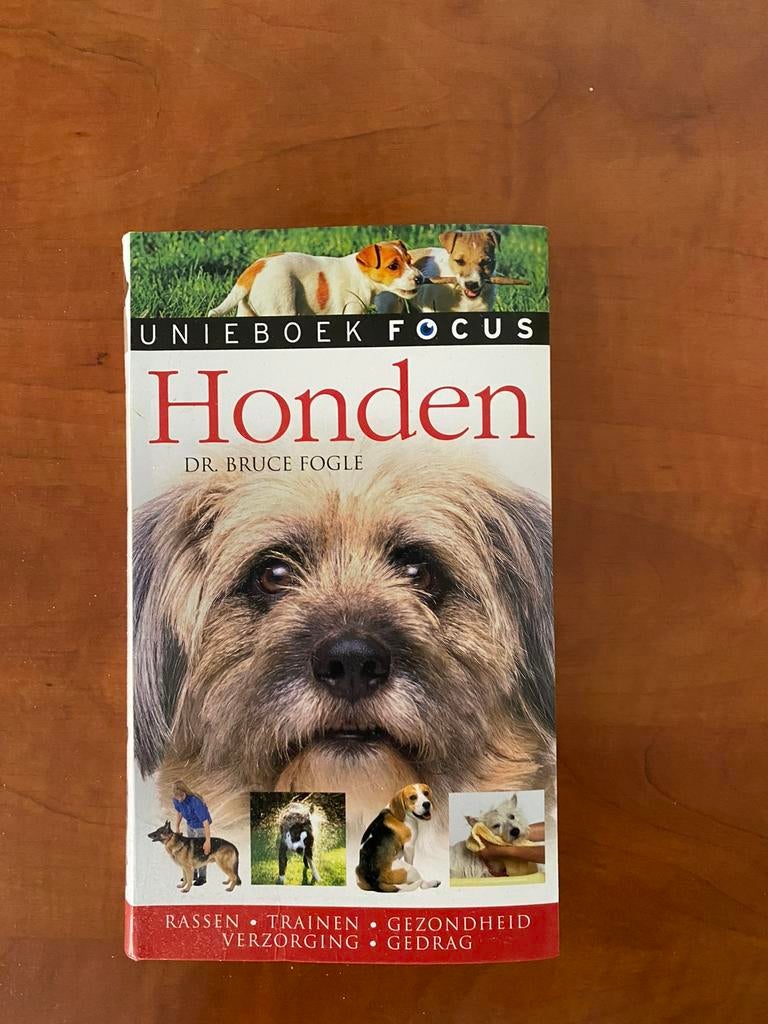 Hondenboek van Dr .Bruce Fogle, Boeken, Ophalen of Verzenden, Zo goed als nieuw, Honden