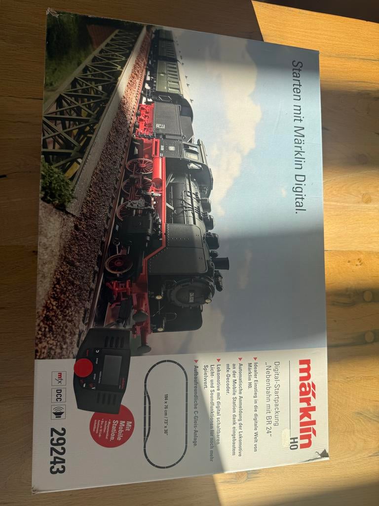 Märklin starterset 29243 compleet met doos, z.g.a.n., Wisselstroom, Treinset, Ophalen of Verzenden, Zo goed als nieuw