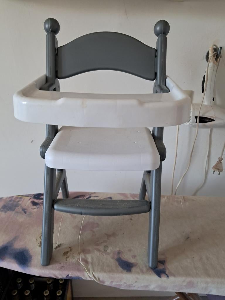 Speelgoed kinderstoeltje, Kinderen en Baby's, Speelgoed | Poppen, Ophalen