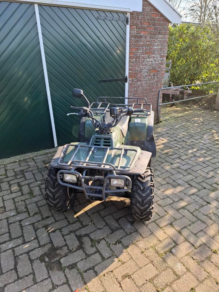 Kawasaki KLF300 quad, Motoren