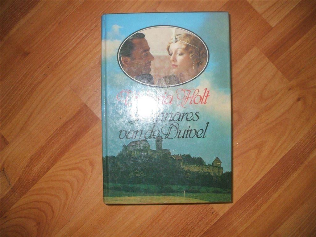 victoria holt-minnares van de duivel-goede staat, Boeken, Ophalen of Verzenden, Zo goed als nieuw