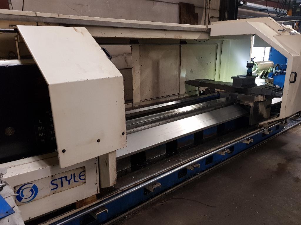 Grote Style 760x3000 cnc draaibank, Gebruikt, 1000 mm of meer, Ophalen of Verzenden, Metaaldraaibank