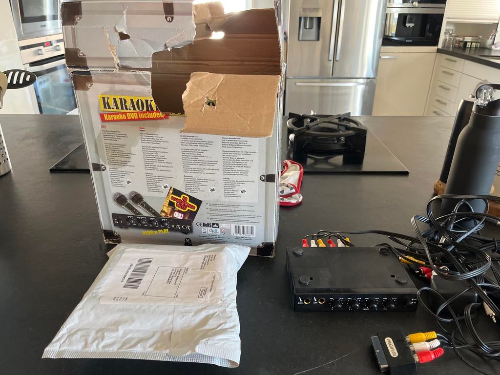Karaoke Studio Pro met scart naar HDMI koppeling, Ophalen of Verzenden, Zo goed als nieuw, Complete set
