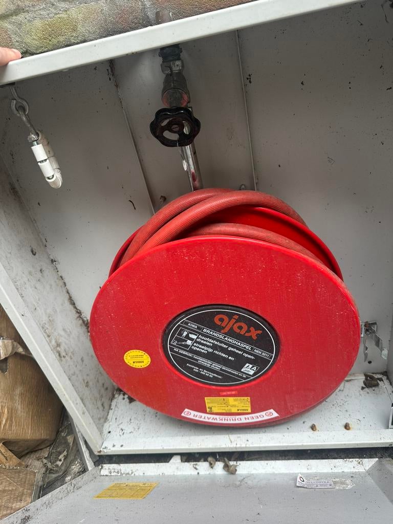 Ajax brandkast, Ophalen, Zo goed als nieuw