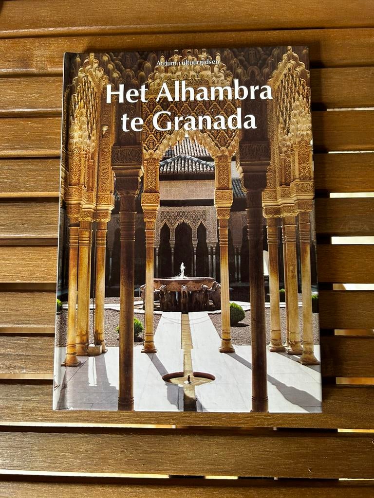 Het Alhambra te Granada, Ophalen of Verzenden, Zo goed als nieuw, Overige onderwerpen