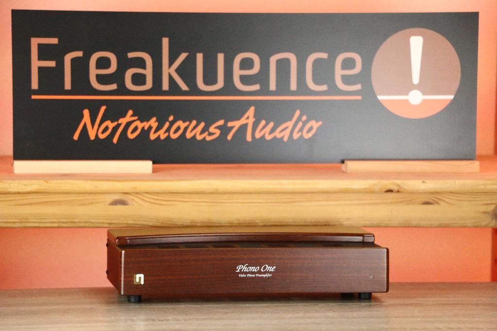 Unison Research Phono One v2 / v 2 INRUIL. Fraaie Italiaan., Unison Research Srl, Via Cadorna 54, 31030, Trevignano (TV), Italië