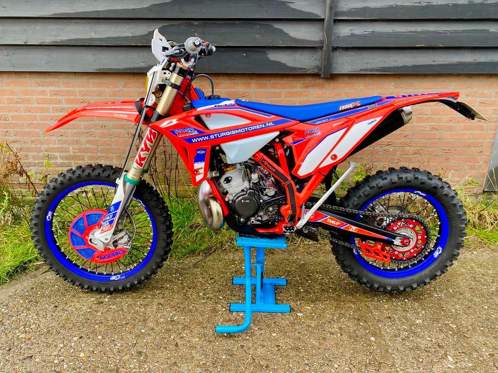 Beta 200RR Racing 2021 30,9uur/958km NIEUWSTAAT bomvol acc!, Motoren, Motoren | Overige merken, Particulier, Enduro, 1 cilinder