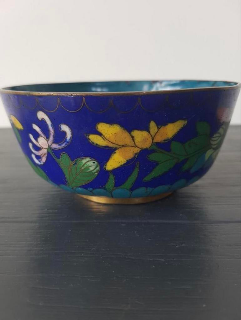 Antieke Chinese Cloisonné Kom met Bloemenmotief, Ophalen of Verzenden