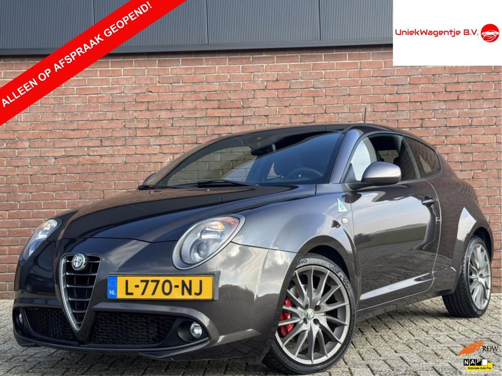 Alfa Romeo MiTo 1.4T QUADRIFOGLIO VERDE | NAVI! | CRUISE!, Auto's, Stof, 4 cilinders, 49 €/maand, Bedrijf