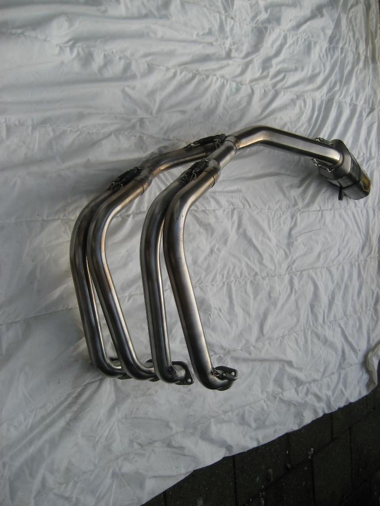 uitlaat Acropovic Suzukigsx1400 2004 als nieuw, Ophalen, Nieuw