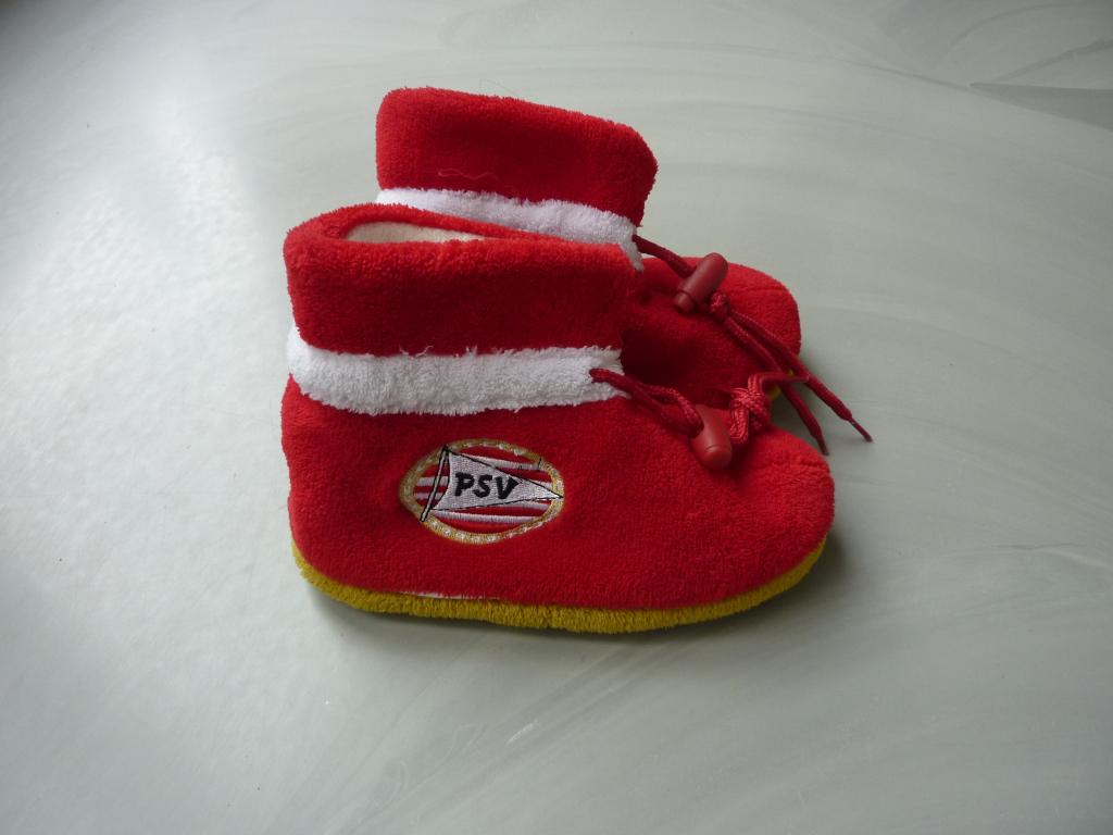 Nieuwe Sloffen PSV, Verzamelen, Sportartikelen en Voetbal, Ophalen of Verzenden, Nieuw, PSV, Overige typen
