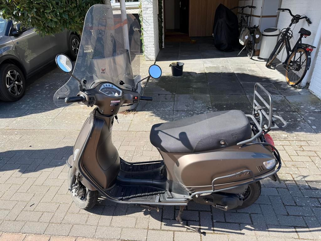 Scooter Riva, Fietsen en Brommers, Gebruikt, Benzine, Ophalen, Overige merken