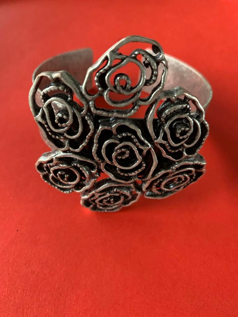 Zamak armband met rozen, Ophalen of Verzenden, Nieuw, Zilver, Overige materialen
