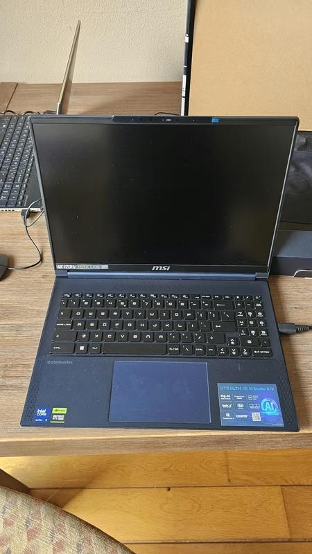 MSI Stealth 16 (RTX 4080 & Intel Ultra 9 185H & 4K MiniLED), Computers en Software, Windows Laptops, Intel Core Ultra 9 185H, Ophalen of Verzenden